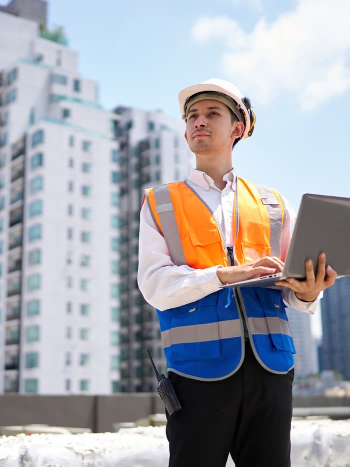 Licencias y Revisores Urbanos con Optimización de Cabidas